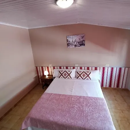 Atico Sin Ascensor Casa Portela * Sanxenxo